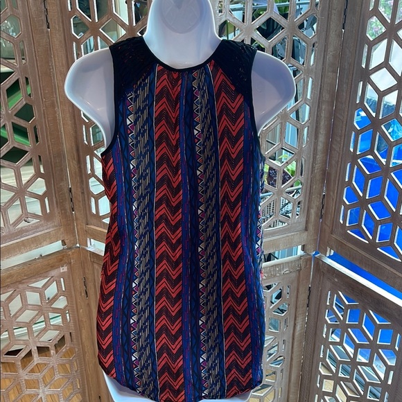 Anthropologie Meadow Rue Aztec Print Scoop neck top size Small - Picture 6 of 9
